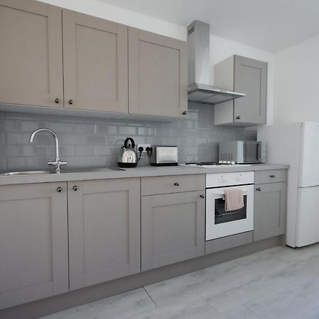 Platform Stadium Apartment With Parking Kingston upon Hull Luaran gambar
